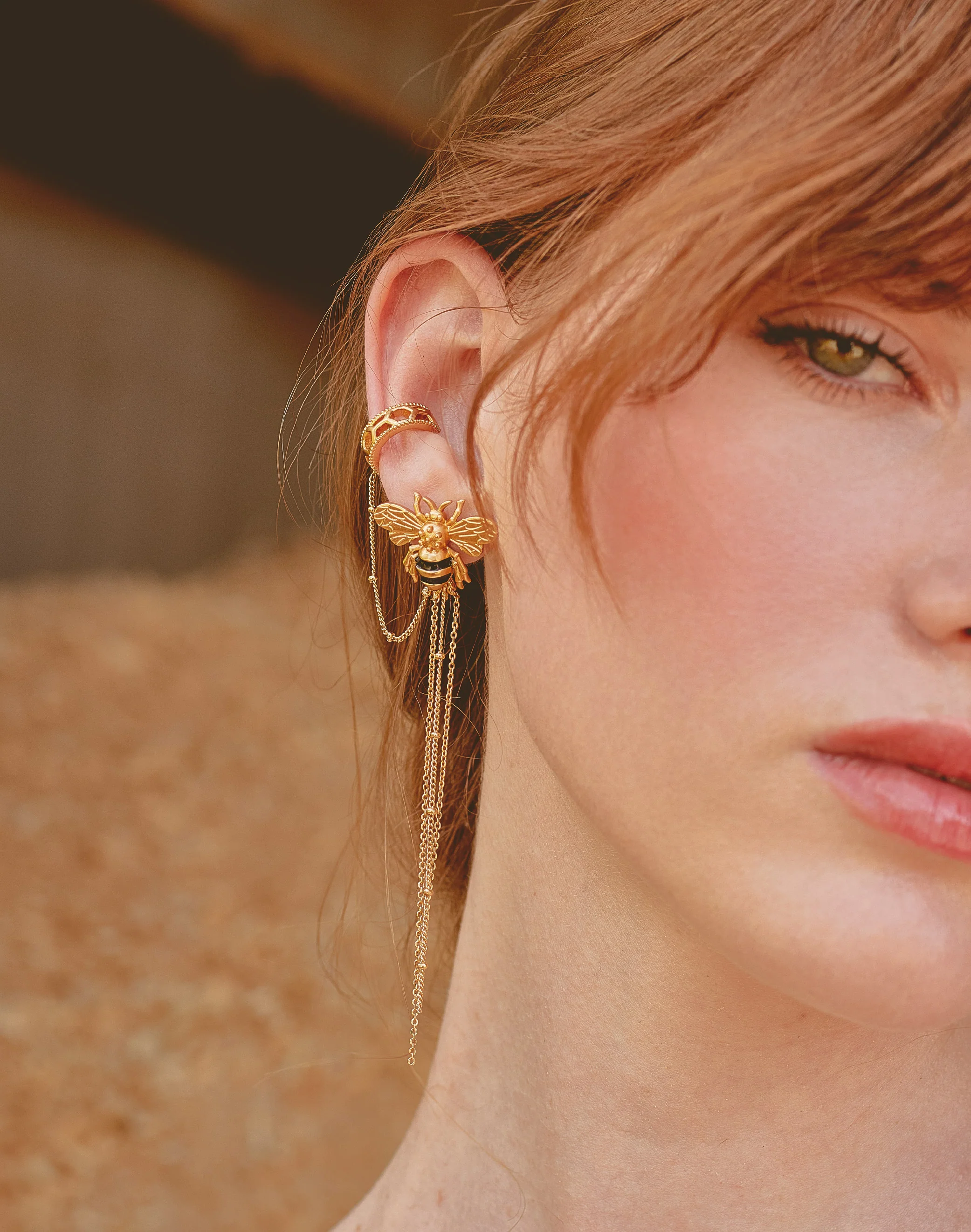 Aretes Queen Bee