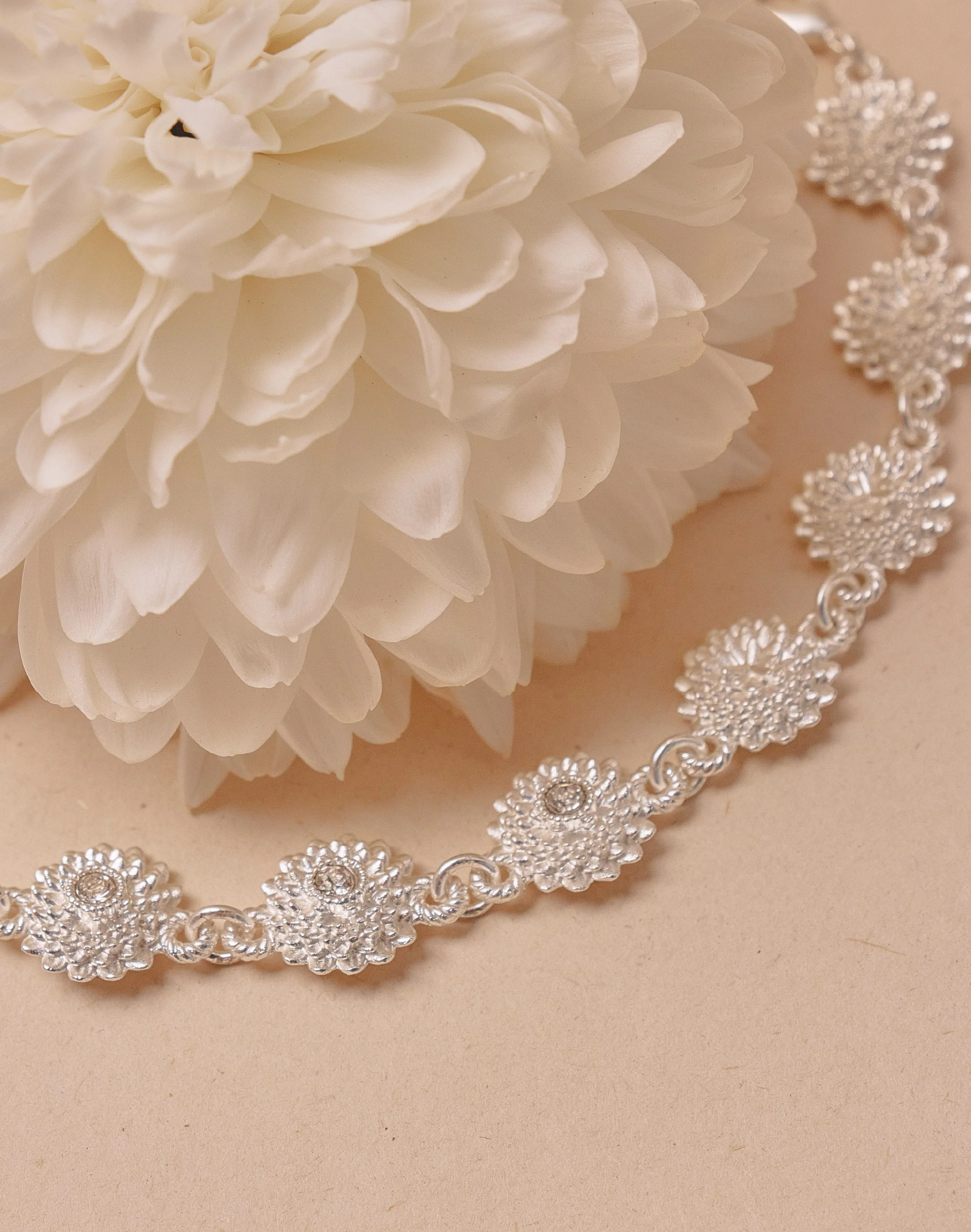 Choker + Aretes Crisantemo - Image 9