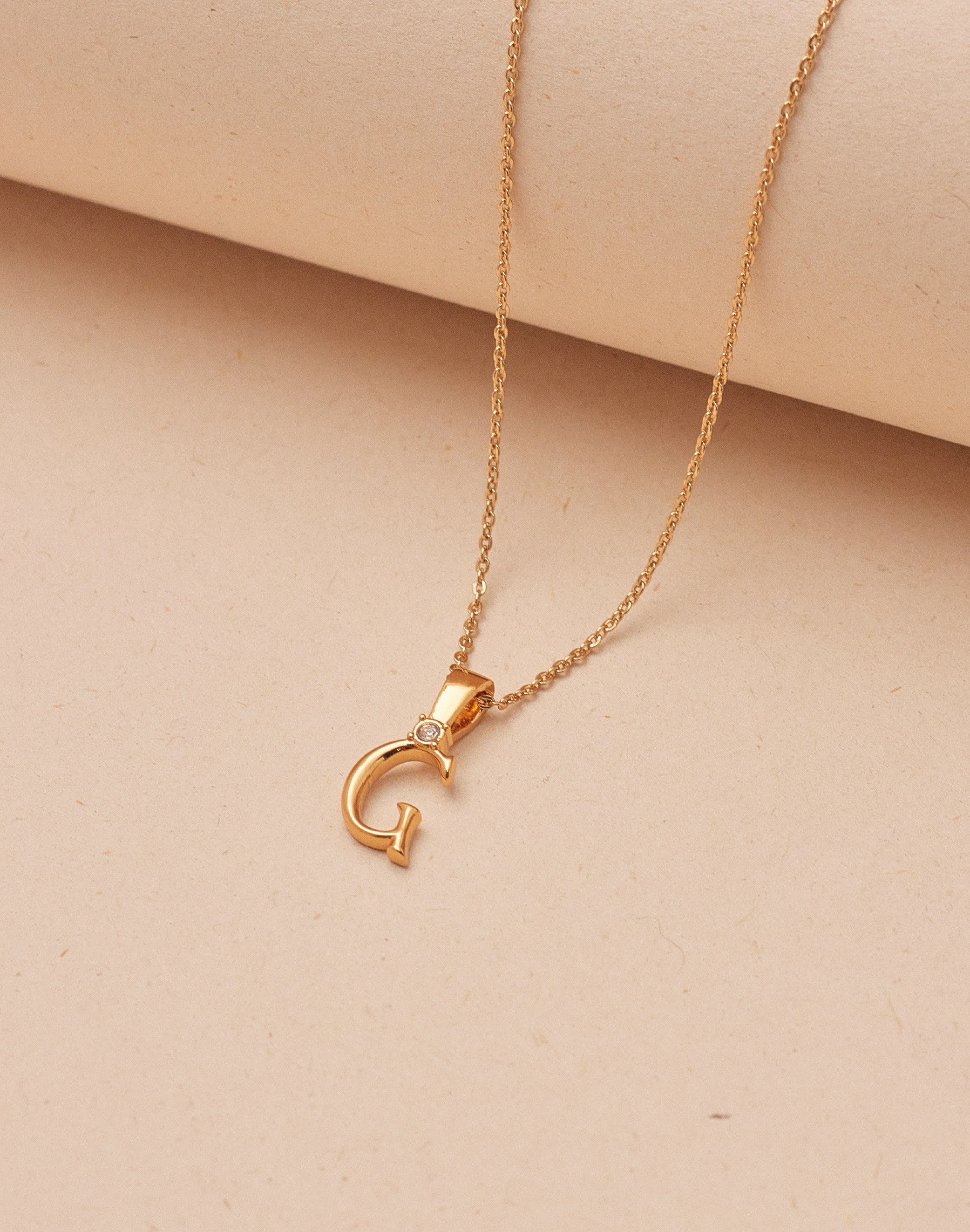 Collar de Letras Serif - Image 8