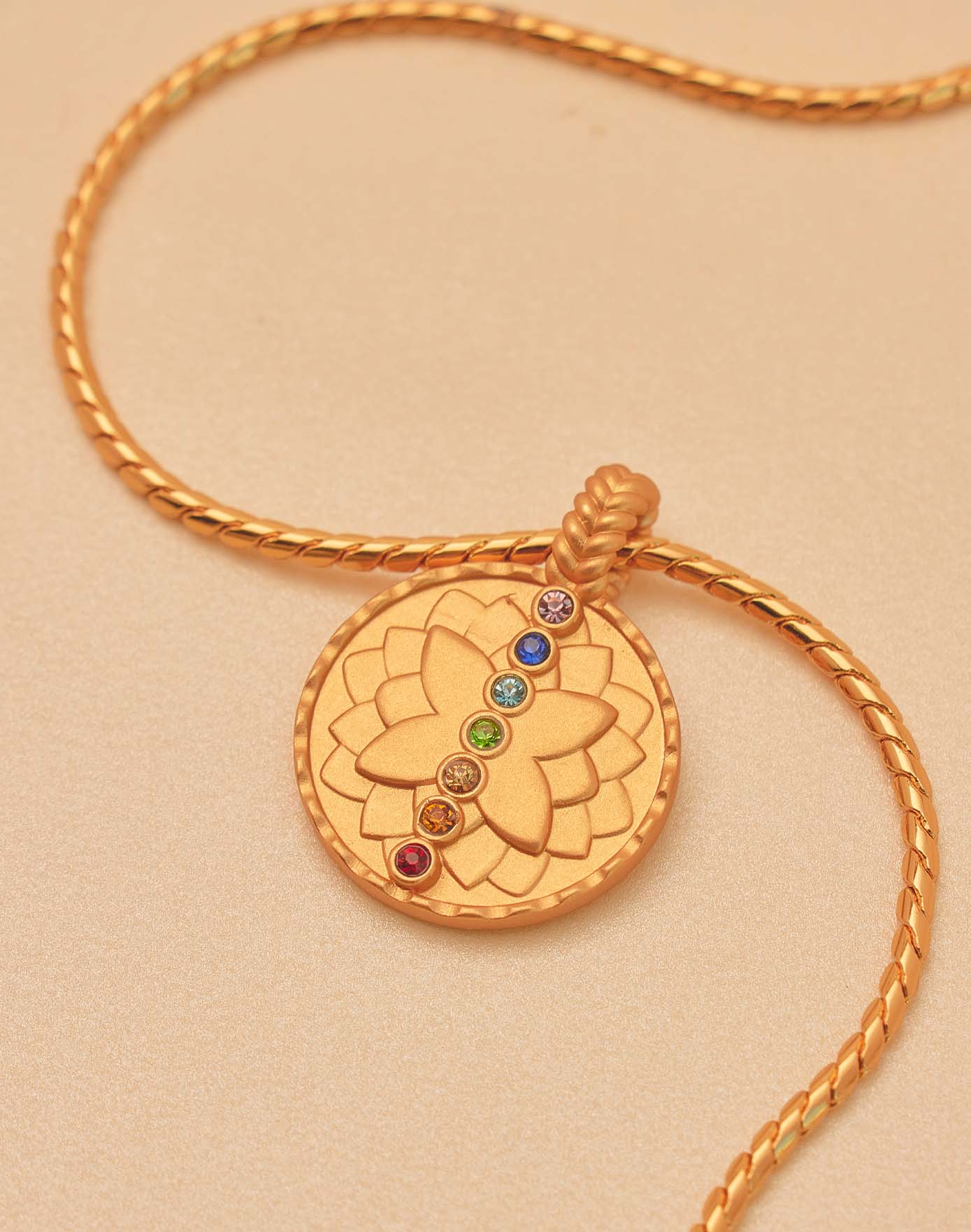 Set de Collar + Aretes Siete Chakras - Image 7